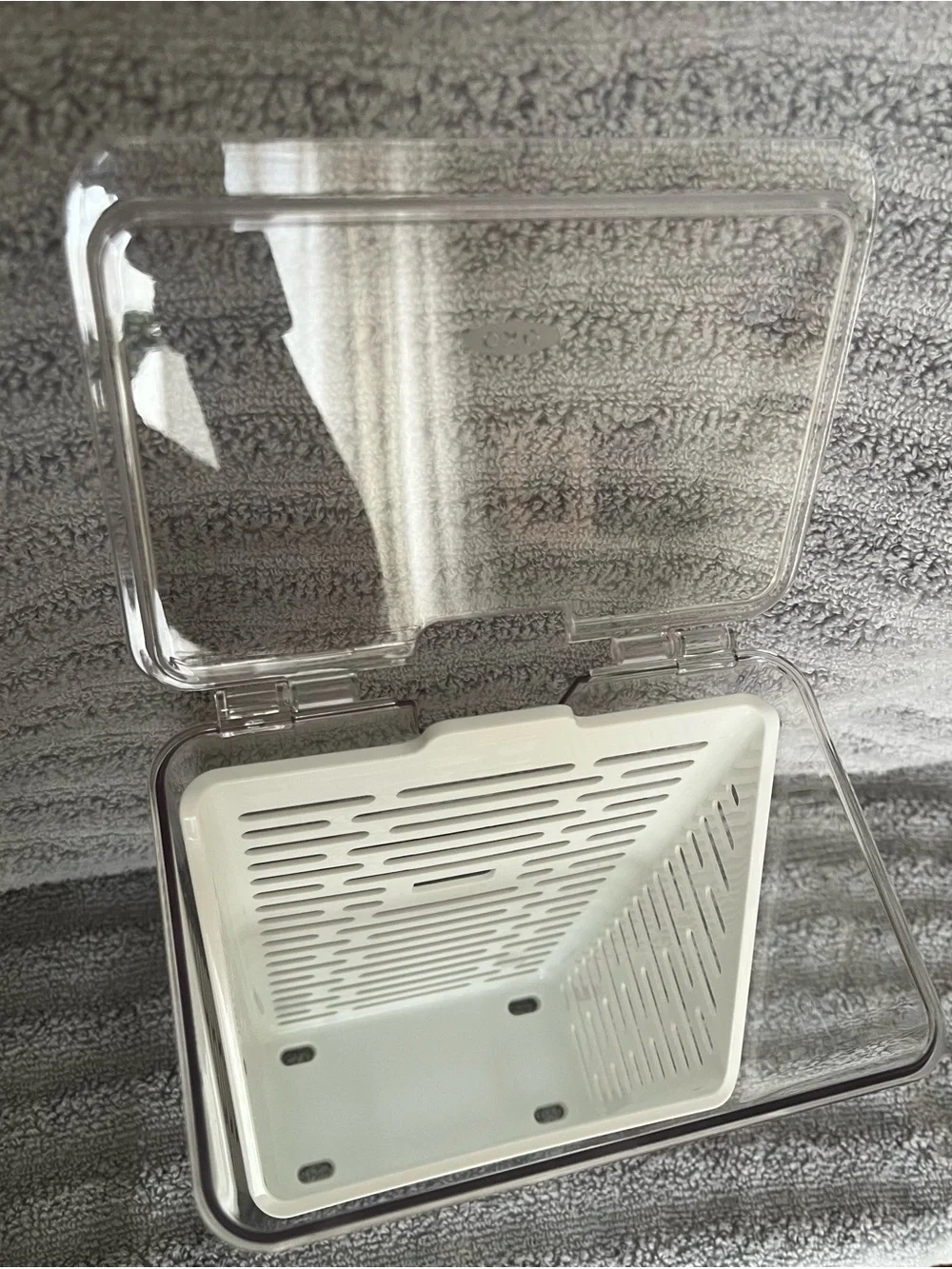 OXO White and Clear Herb Keeper for Refrigerator